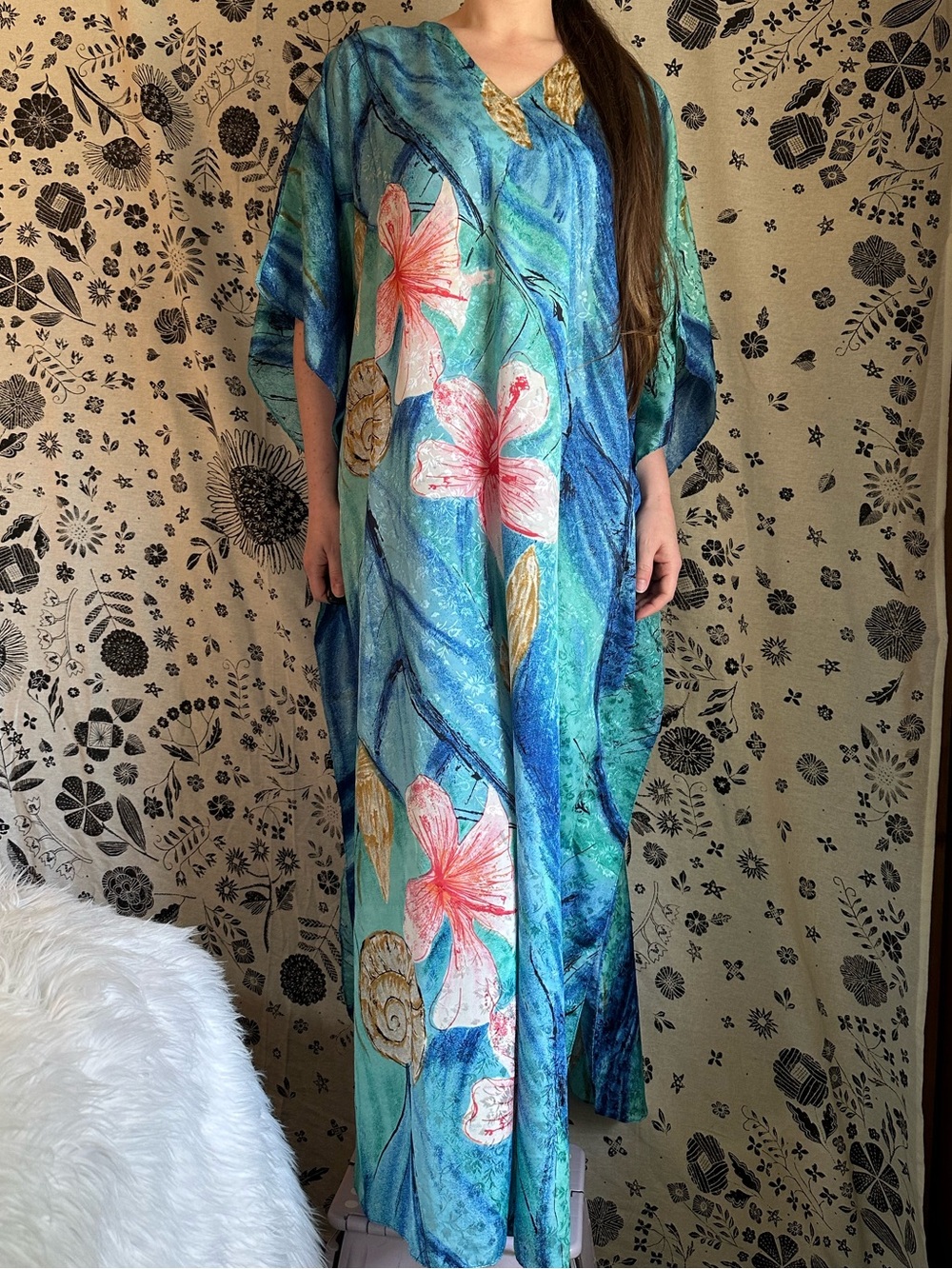 Winlar • Vintage Tropical Floral & Shell Caftan - Picture 8 of 14
